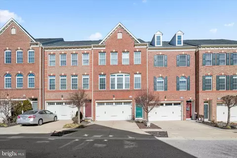 4951 Collingtons Bounty Dr, Bowie, MD 20720