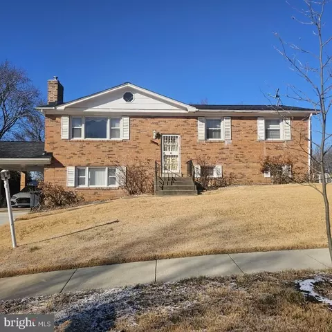 12803 Marcia Pl, Clinton, MD 20735