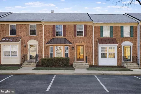 5627 Prescott Ct, Capitol Heights, MD 20743