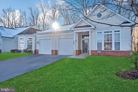 9800 Stonewood Ct, Marlboro, MD 20772