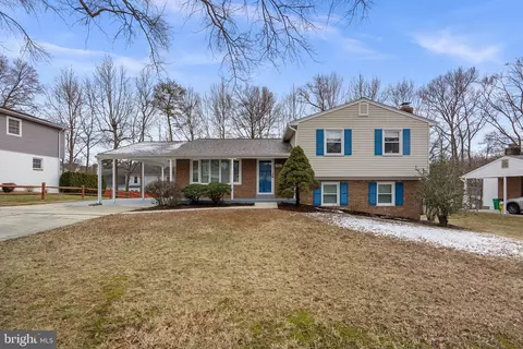 3909 Stoconga Dr, Beltsville, MD 20705