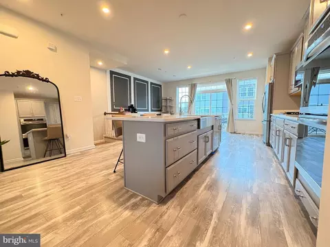 2734 Pinebrook Rd, Landover, MD 20785 photo 18