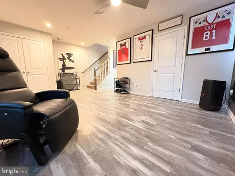 2734 Pinebrook Rd, Landover, MD 20785 photo 6
