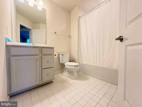 2734 Pinebrook Rd, Landover, MD 20785 photo 52
