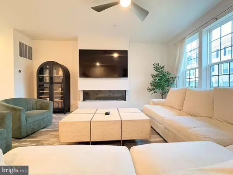 2734 Pinebrook Rd, Landover, MD 20785 photo 29