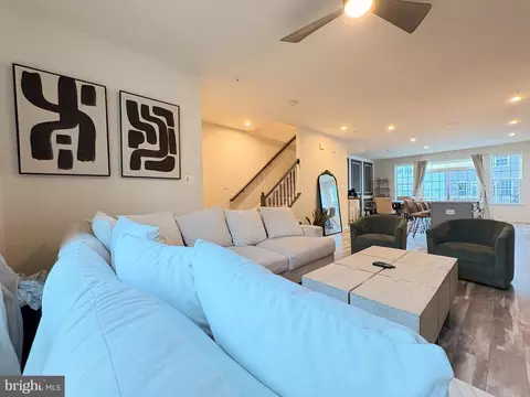 2734 Pinebrook Rd, Landover, MD 20785 photo 31