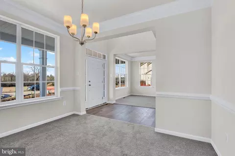 9817 Franklin Ave, Lanham, MD 20706 photo 10
