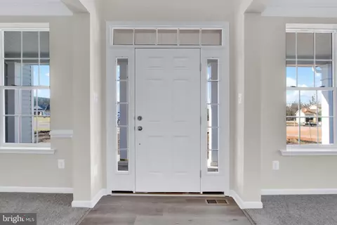 9817 Franklin Ave, Lanham, MD 20706 photo 7