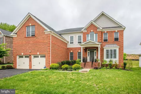 4902 Bridle Ridge Rd, Marlboro, MD 20772