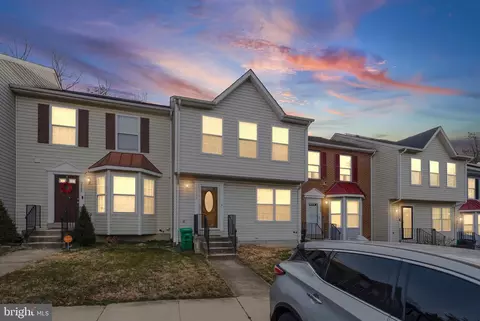 7244 Flag Harbor Dr, District Heights, MD 20747