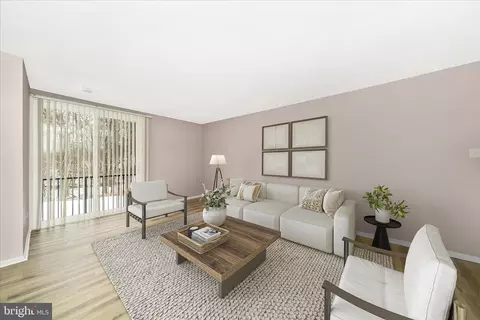 10234 Prince Pl #17-102, Marlboro, MD 20774