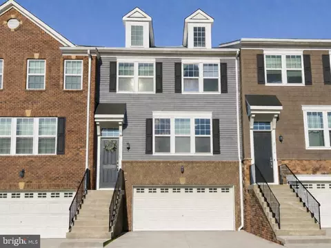 6906 Stansbury Ln, Landover, MD 20785