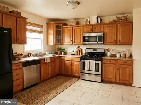 Kitchen - 7531 Wilhelm Dr, Lanham, MD 20706 photo 1 of 2