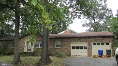 4416 Van Buren St, University Park, MD 20782