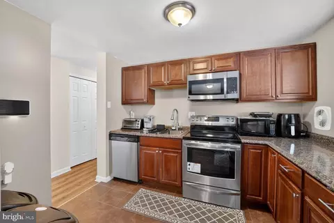Kitchen - 12611 Windbrook Dr, Clinton, MD 20735 photo 2 of 2
