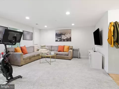 Other - 908 Evers Ave, Capitol Heights, MD 20743 photo 8 of 21