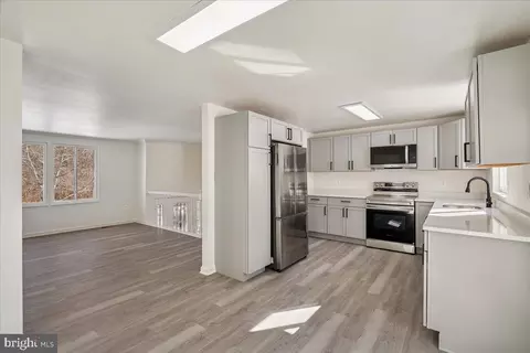 12705 Windbrook Dr, Clinton, MD 20735 photo 11
