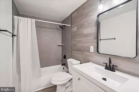 12705 Windbrook Dr, Clinton, MD 20735 photo 27