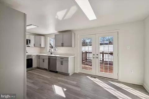 12705 Windbrook Dr, Clinton, MD 20735 photo 10