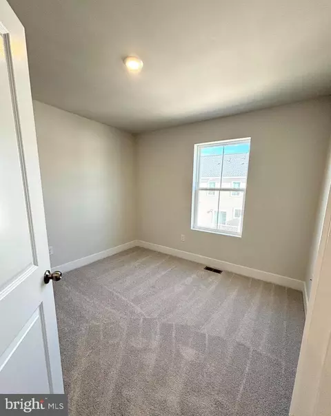 7234 Contee Rd, Laurel, MD 20707 photo 8