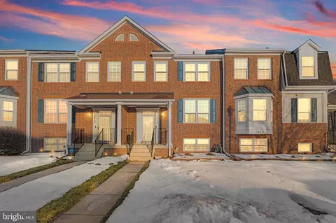 2411 Baikal Loop, Marlboro, MD 20774 photo 3