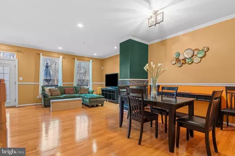 2411 Baikal Loop, Marlboro, MD 20774 photo 7