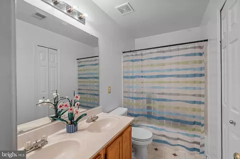 2411 Baikal Loop, Marlboro, MD 20774 photo 17
