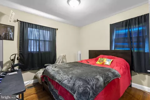 Bedroom - 9618 Small Dr, Clinton, MD 20735 photo 2 of 5