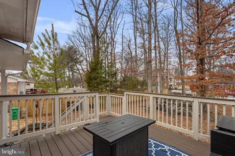 Exterior - 9618 Small Dr, Clinton, MD 20735 photo 2 of 3