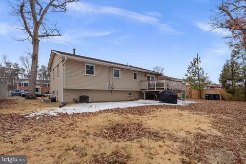 Exterior - 9618 Small Dr, Clinton, MD 20735 photo 3 of 3