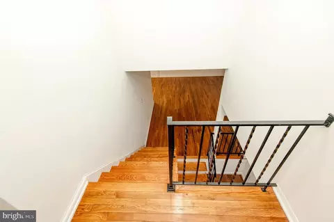 Entry Way - 8912 Keewatin Rd, Lanham, MD 20706 photo 1 of 9