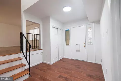 Entry Way - 8912 Keewatin Rd, Lanham, MD 20706 photo 7 of 9