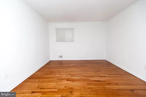 Living - 8912 Keewatin Rd, Lanham, MD 20706 photo 1 of 9