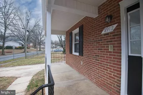 Exterior - 8912 Keewatin Rd, Lanham, MD 20706 photo 5 of 6