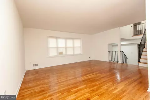 Living - 8912 Keewatin Rd, Lanham, MD 20706 photo 2 of 9