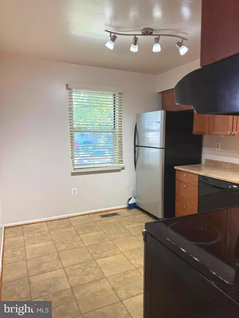 Kitchen - 7028 Palamar Turn Turn, Lanham, MD 20706 photo 5 of 5