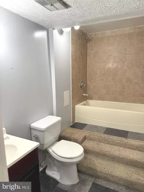 Bath - 7028 Palamar Turn Turn, Lanham, MD 20706 photo 4 of 5