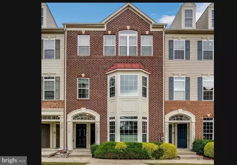 5620 Virginia Ln #29, Oxon Hill, MD 20745
