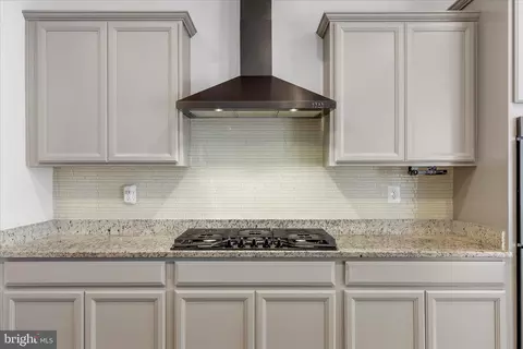 Kitchen - 12706 Broughton Blf, Brandywine, MD 20613 photo 2 of 3