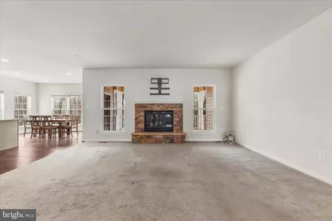 Living - 12706 Broughton Blf, Brandywine, MD 20613 photo 1 of 2