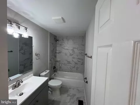 Bath - 3608 Kidder Rd, Clinton, MD 20735 photo 1 of 4