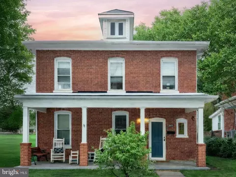 3100 Perry St, Mount Rainier, MD 20712 photo 1