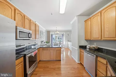 Kitchen - 15420 Kennett Square Way, Brandywine, MD 20613 photo 2 of 2