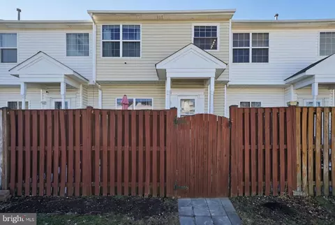 Exterior - 15420 Kennett Square Way, Brandywine, MD 20613 photo 5 of 7