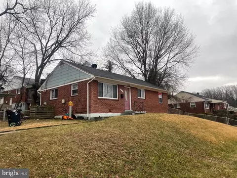 918 Quietview Dr, Capitol Heights, MD 20743