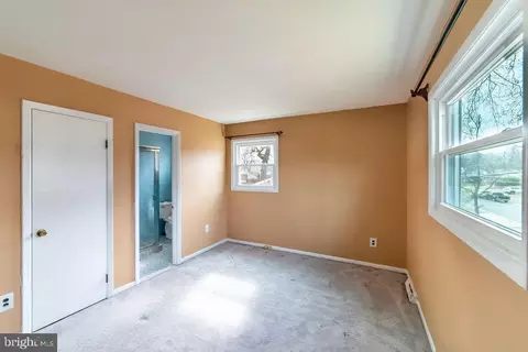 Bedroom - 7021 96th Pl, Lanham, MD 20706 photo 7 of 11
