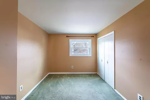 Bedroom - 7021 96th Pl, Lanham, MD 20706 photo 9 of 11
