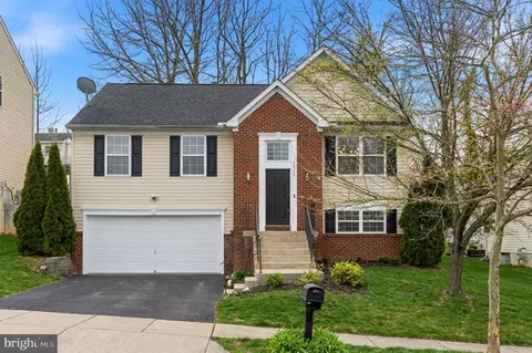 1713 Gould Dr, District Heights, MD 20747