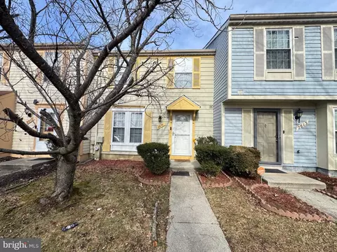 2815 Nomad Ct E, Bowie, MD 20716