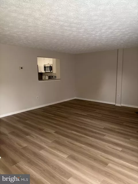 Living - 2815 Nomad Ct E, Bowie, MD 20716 photo 3 of 4